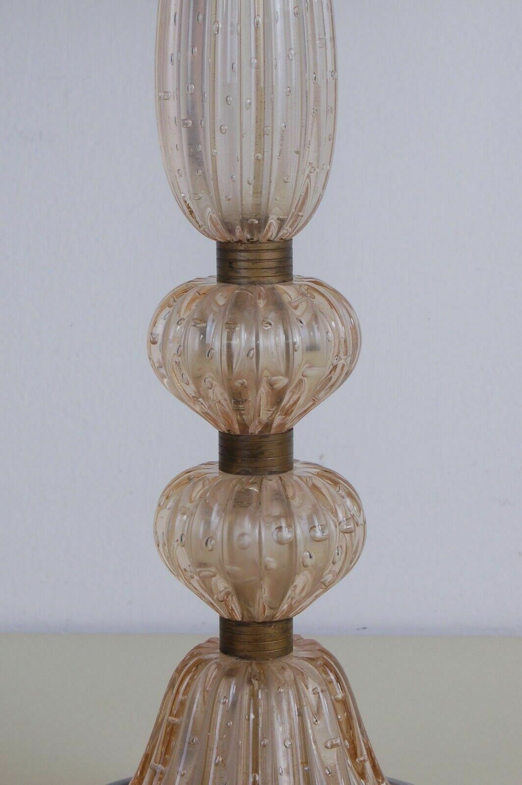 photo furniture Barovier & Toso Ancient Venetian Table Lamp In Early 1900s Bullicante Murano Glass