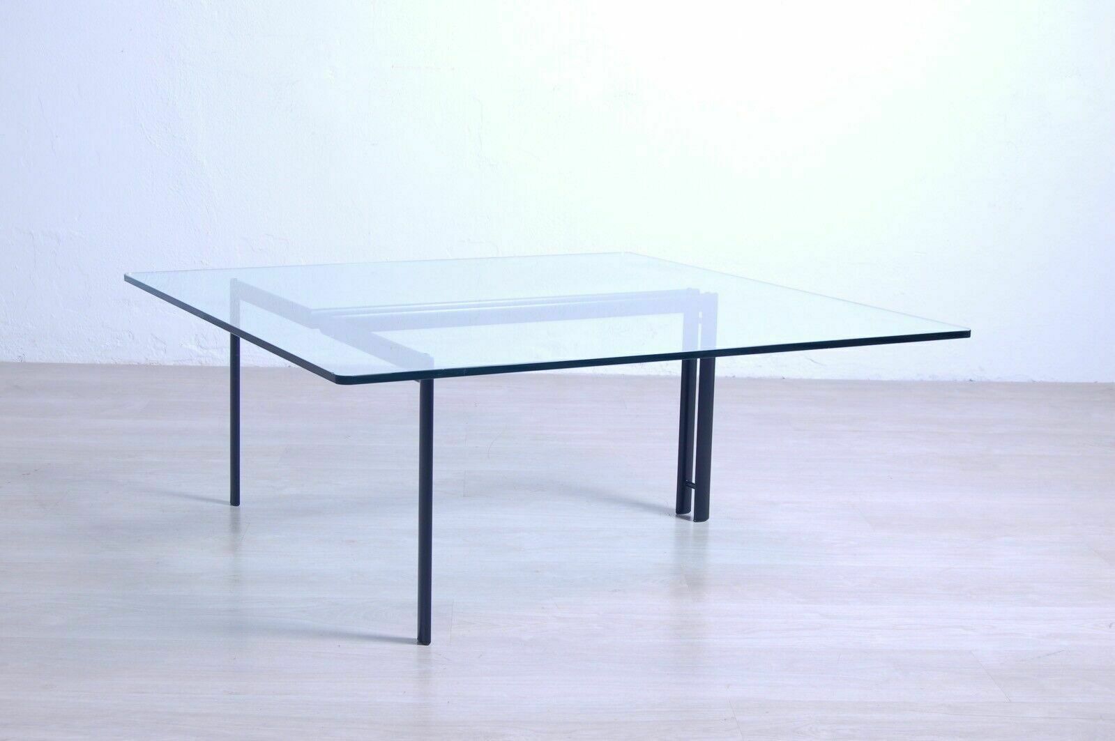 Furniture Modern Transparent Glass Coffee Table Cidue Design Giorgio Cattelan photo