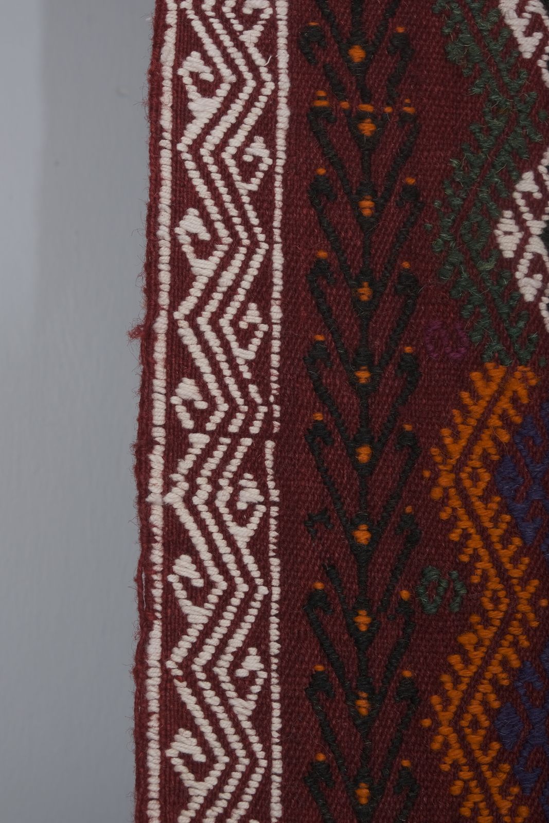 photo for sale Vintage Turkish Handmade Kilim Rug 3'10'' X 17'5''