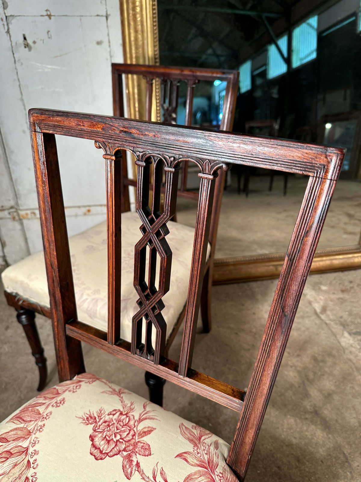 photo furniture A Rare Pair Of Antique Regency Chippendale Rosewood Show/Side Chairs By Renowned Cabinet Makers Bertram & Sons Dean St Soho Featured In The Paris Exhi