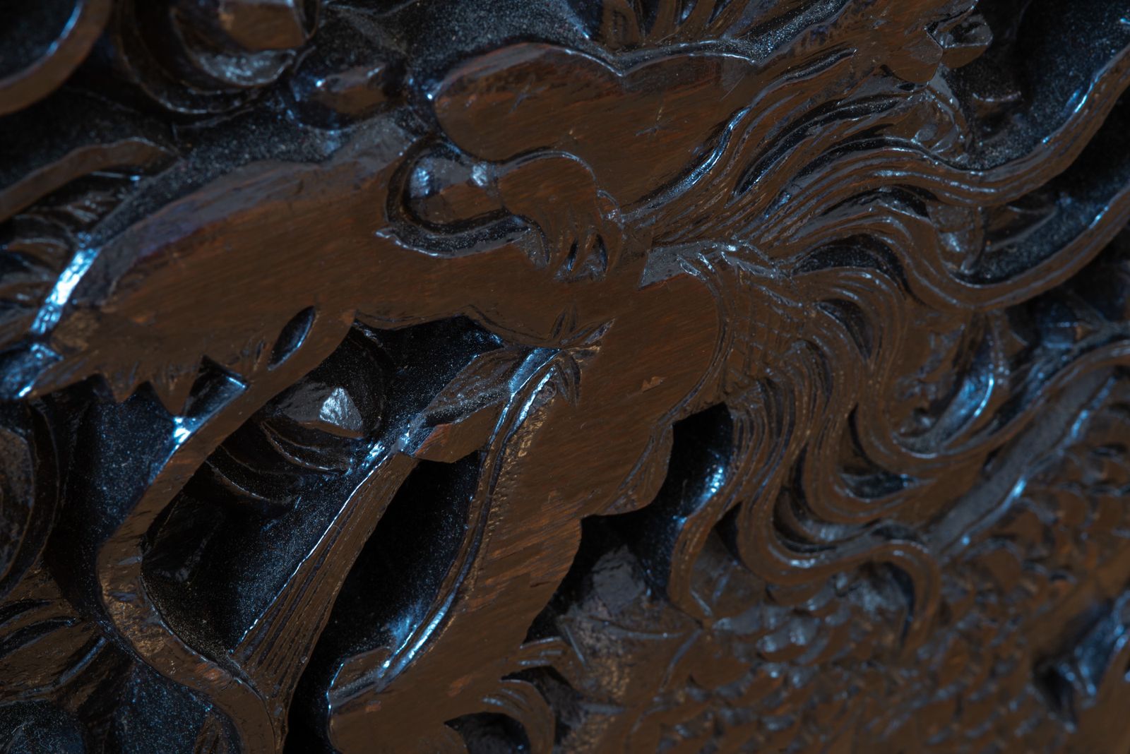 Fine Chinese Deep Carved Antique Chest photo vinterior