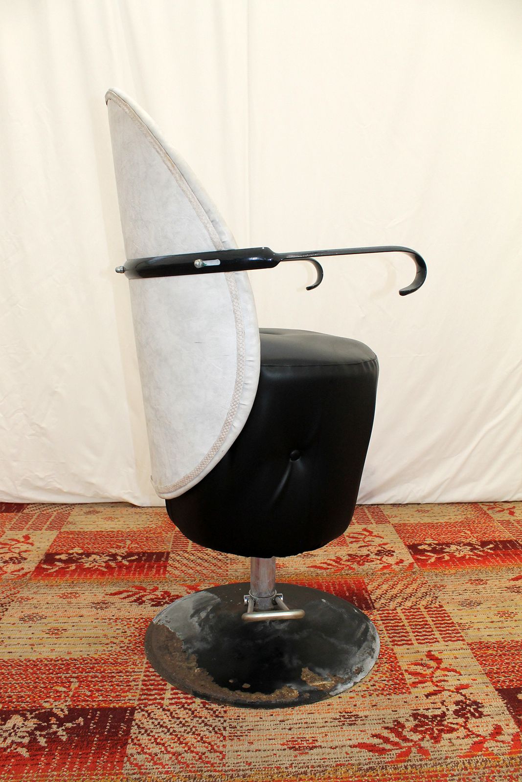 Leather Swivel Hairdressing Salon Chair, 1980´S photo vinterior