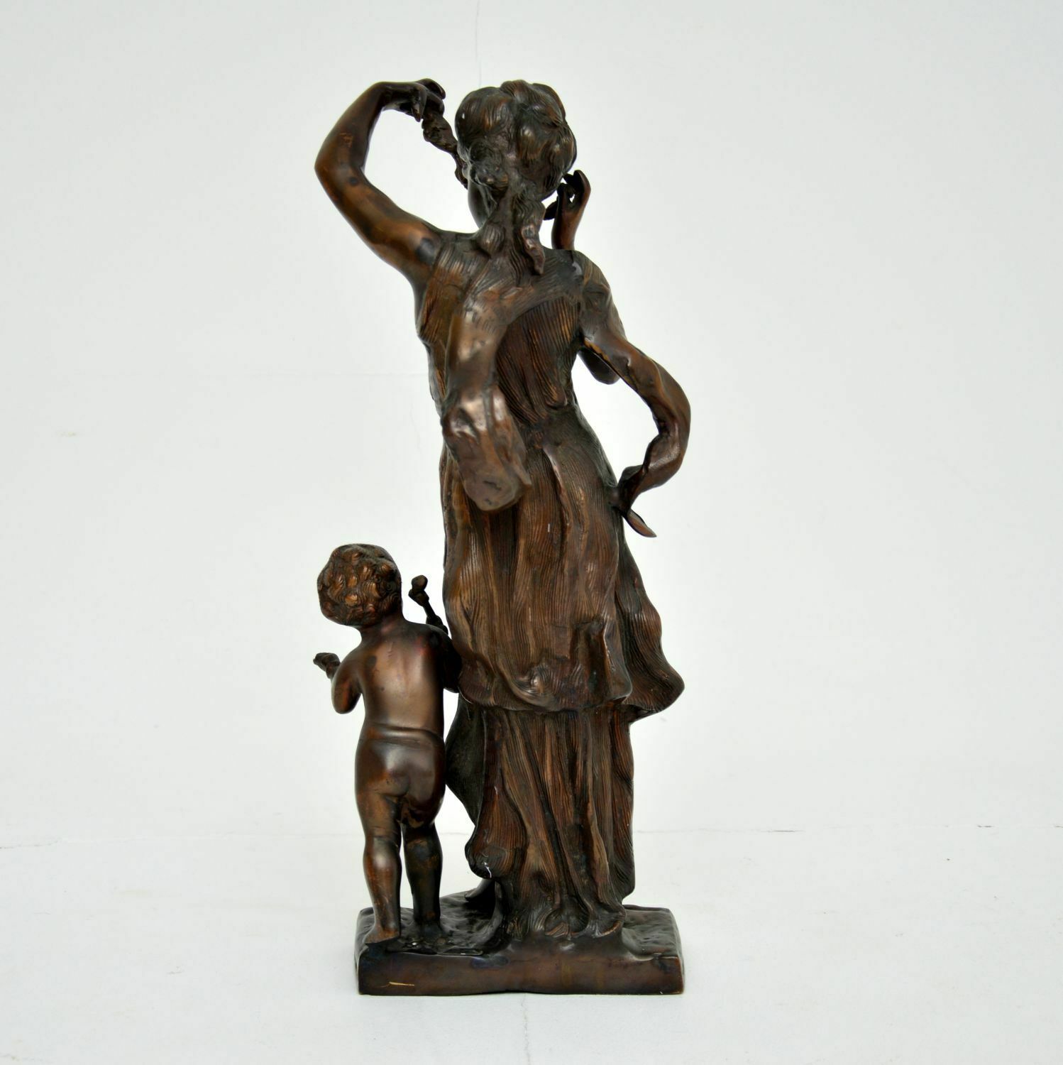 photo furniture Antique Bronze Sculpture Of Woman And Child