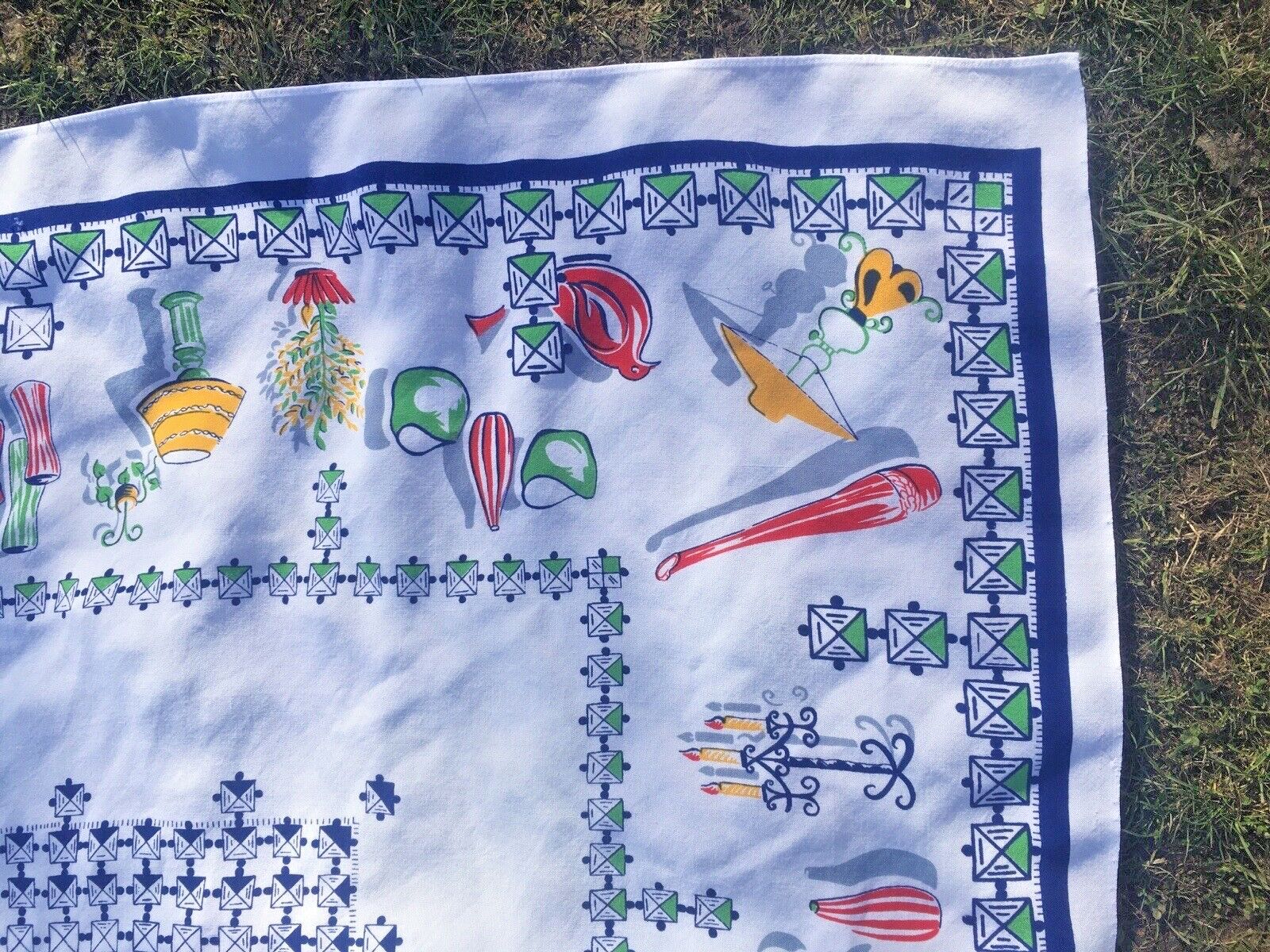Textiles Mid Century Modern 50's Furnishings Square Colourful Table Cloth Vintage Retro photo