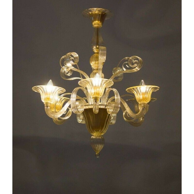 photo furniture Italian Venetian Chandelier In Blown Murano Glass, Gold Pastorals, 1990s