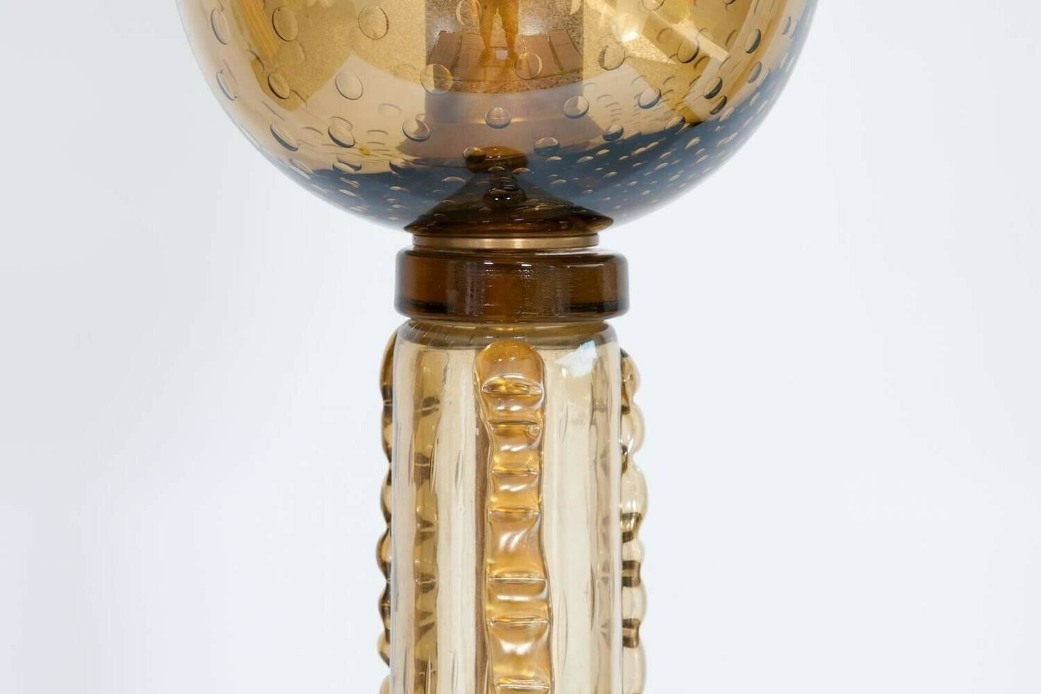 Venetian Floor Lamp In Blown Murano Glass, Iridescent And "Pagliesco", 1970s photo vinterior