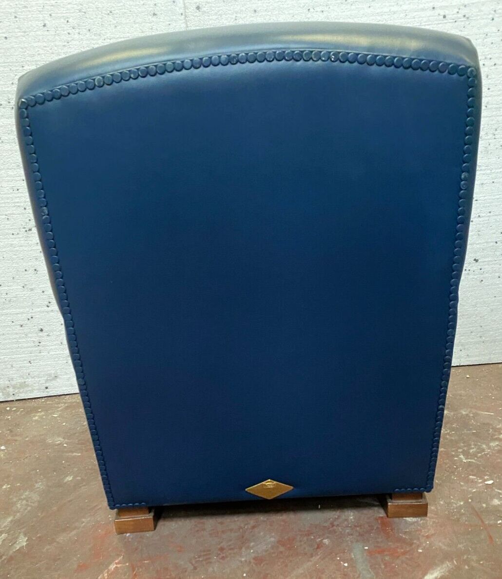 photo furniture Art Deco Style Leather Armchair