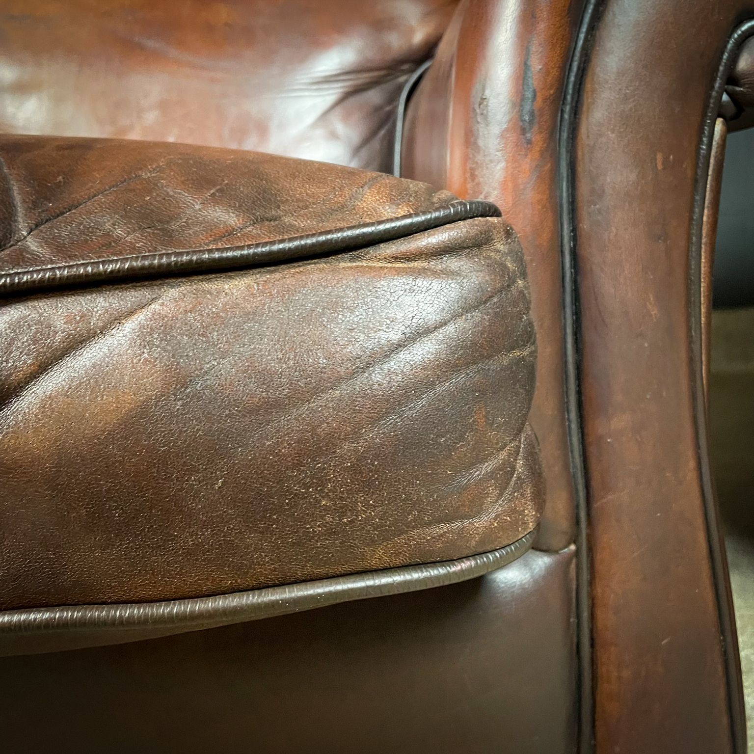 Vintage Brown Leather Armchairs – Set Of 2 Pieces photo Furniture
