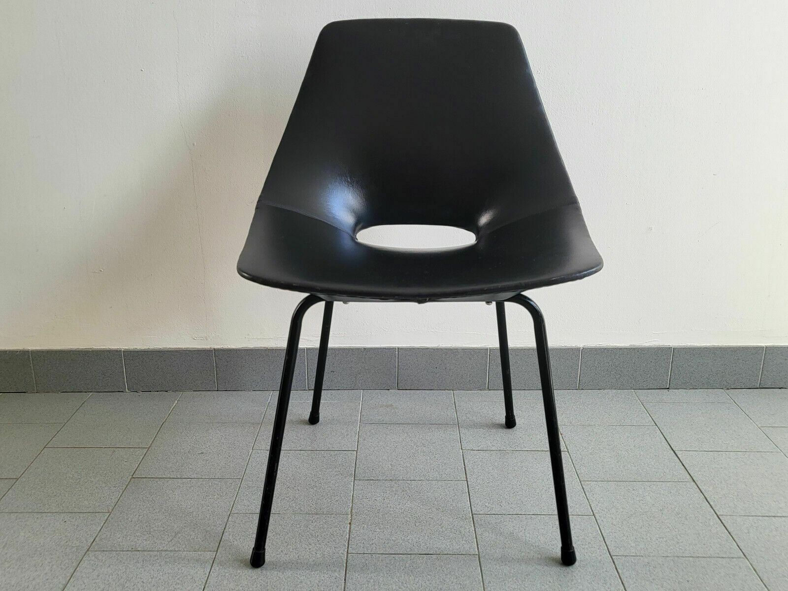 Pierre Guariche Barrel Chair For Steiner 1950 Vintage Black Leatherette photo furniture