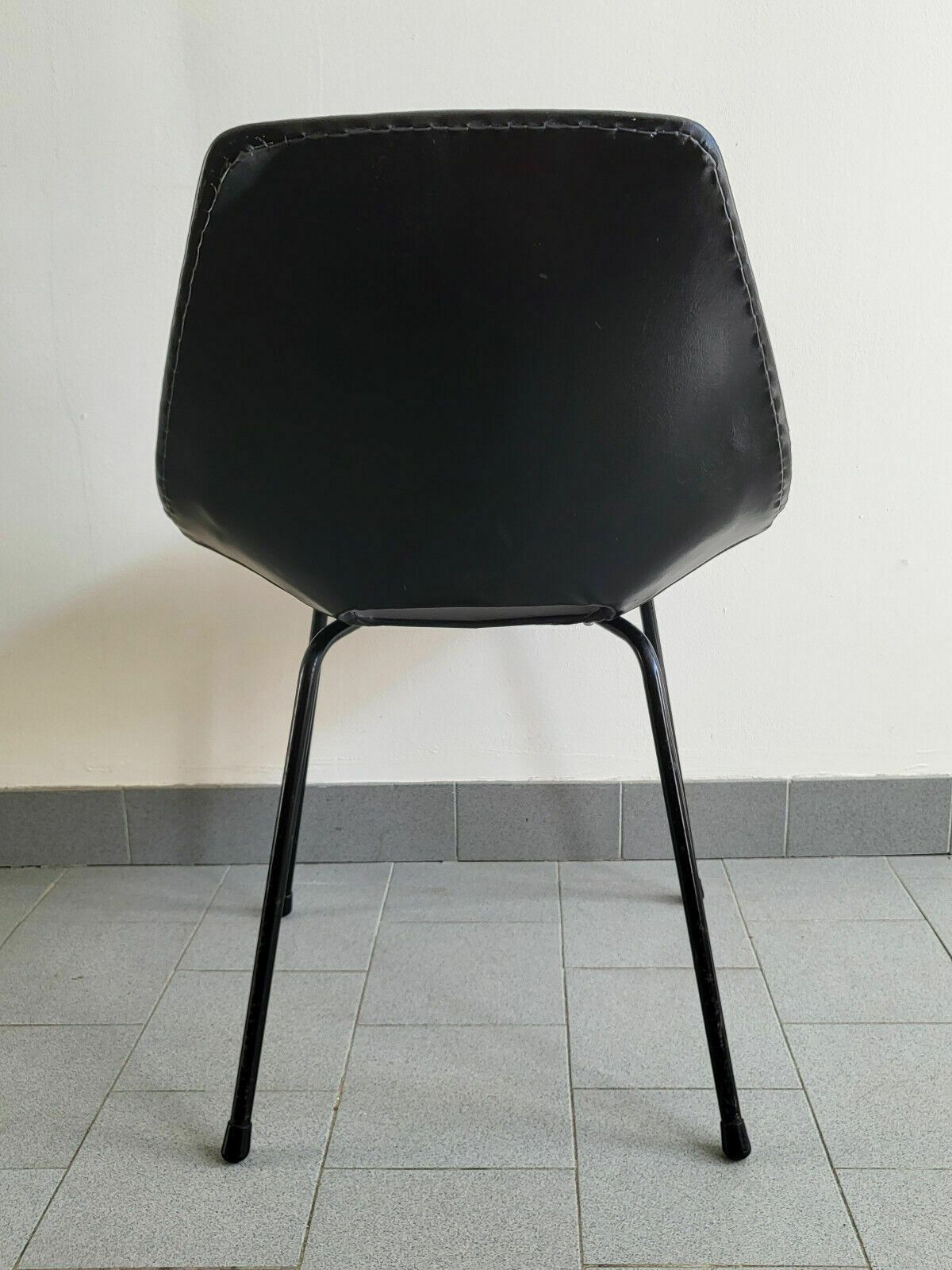 Pierre Guariche Barrel Chair For Steiner 1950 Vintage Black Leatherette photo vintage