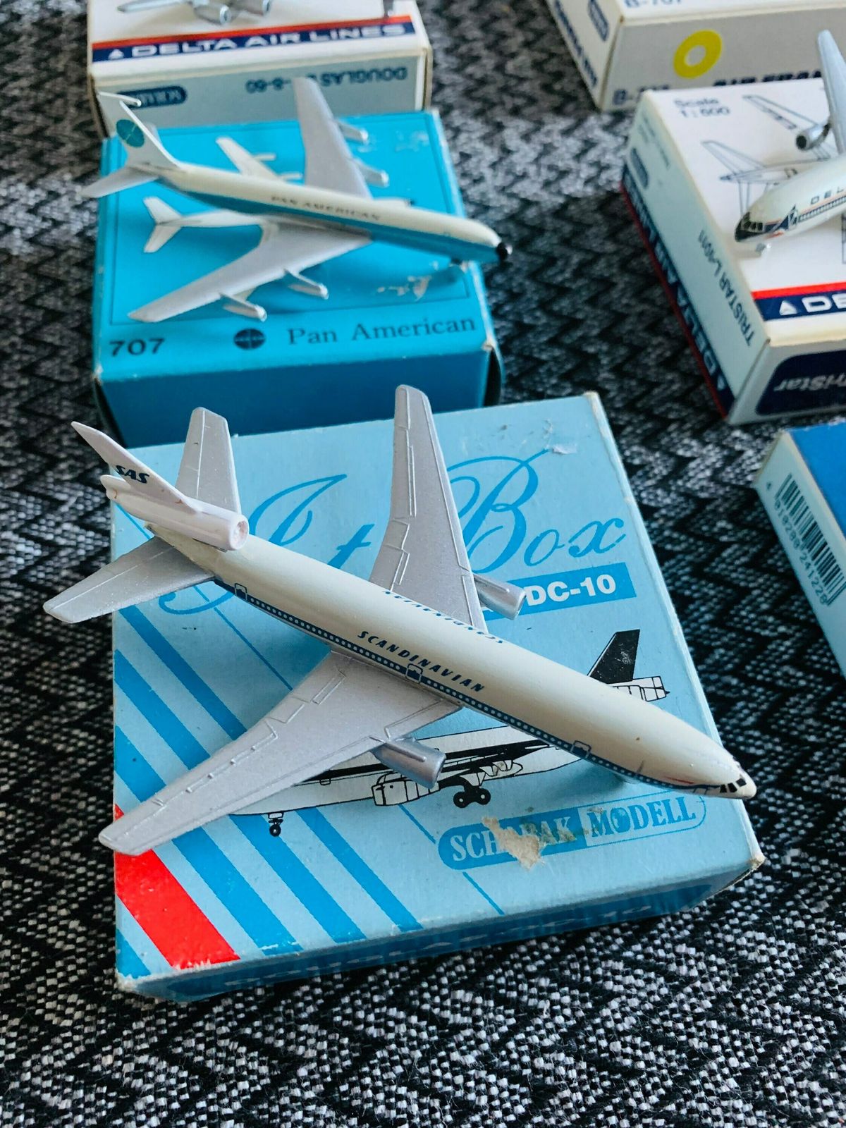 Vintage Scale Model Airplanes Boxed And Unused X 6 Collectible Toys photo 65.0