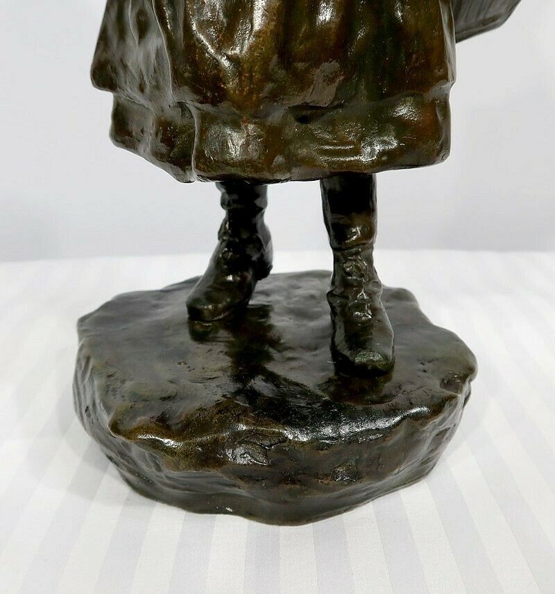 photo vinterior Bronze "The Schoolgirl", By J. Cardona, After Pascau   Early 20th Century