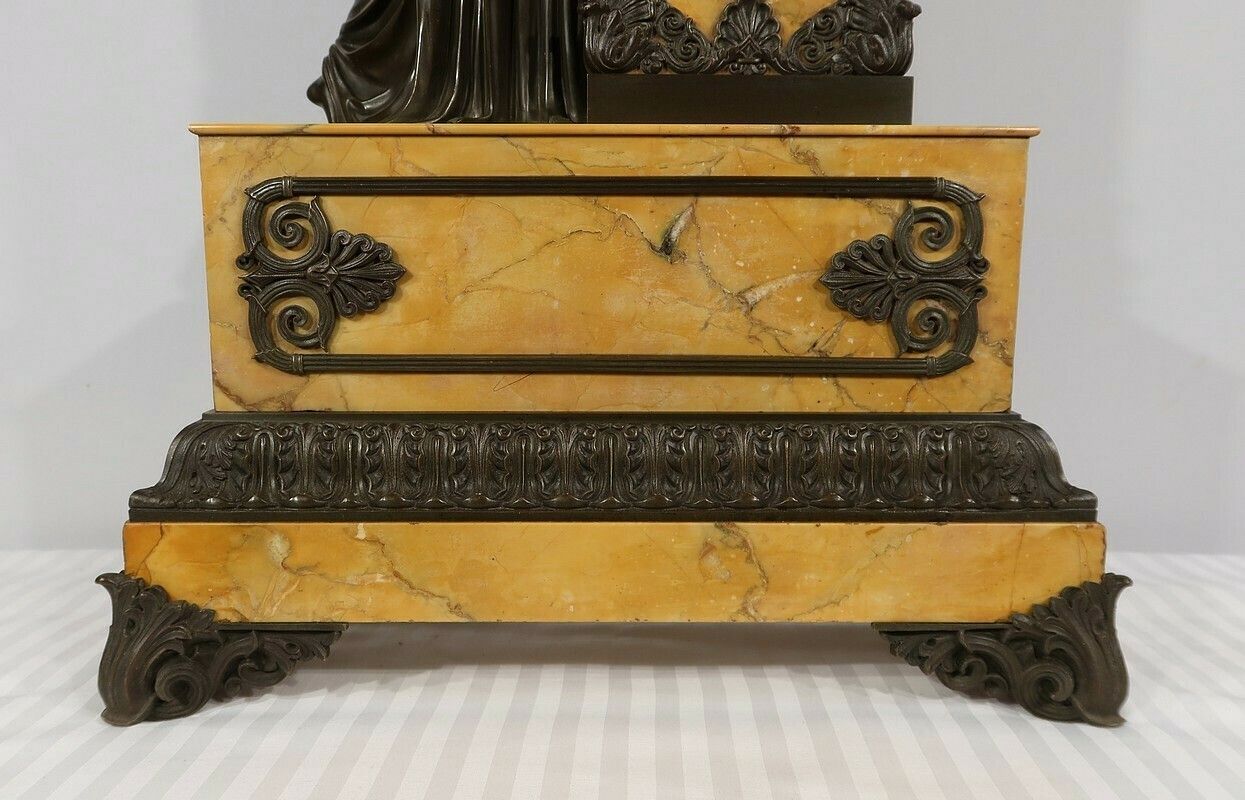 photo vintage Important Mantelpiece Set In Yellow Siena Marble And Patinated Bronze, Empire Period, Early 19th Century