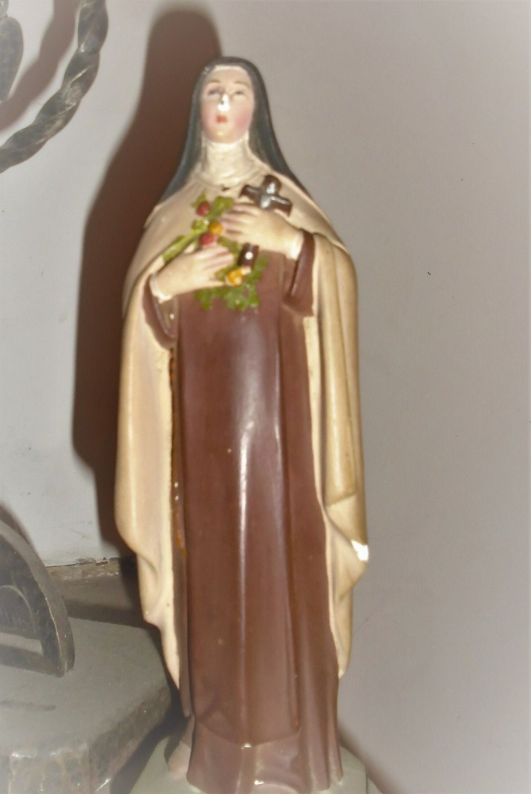 Antique French Chalk / Plaster Statue Of St. Therese Of Lisieux, Signed By Artist Corneille, Toulouse, 8.5 Inch photo vinterior