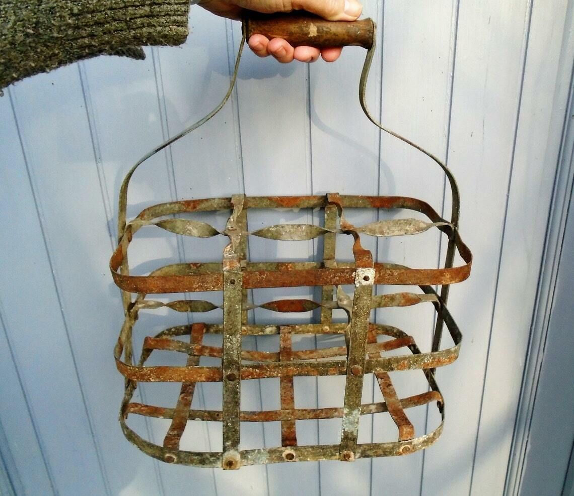 Antique French Galvanized Zinc 6 Bottle Carrier, Tall Metal Bottle Carrying Rack, Rustic Kitchen Rack, Industrial Kitchen