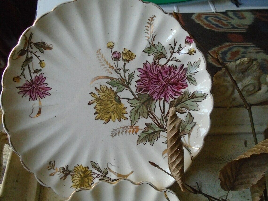 4 Antique French Hand Painted Floral Plates, Gilded, Chrysanthemum Floral Design photo 68.0