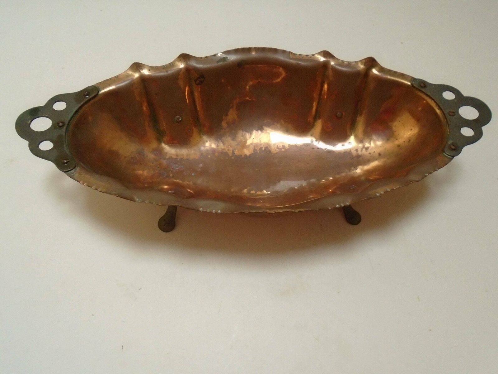 Antique French Copper Rustic Footed Jardiniere Planter, Rustic Copper Fruit And Nut Bowl, Farmhouse Copper Decor photo vinterior