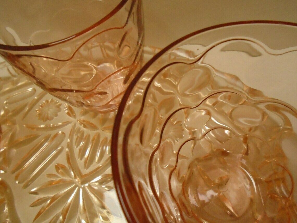 French Art Deco Pressed Glass Tray With 3 Glasses, Peach Salmon Depression Glass Barware Set, Dressing Table Water Glasses photo vinterior