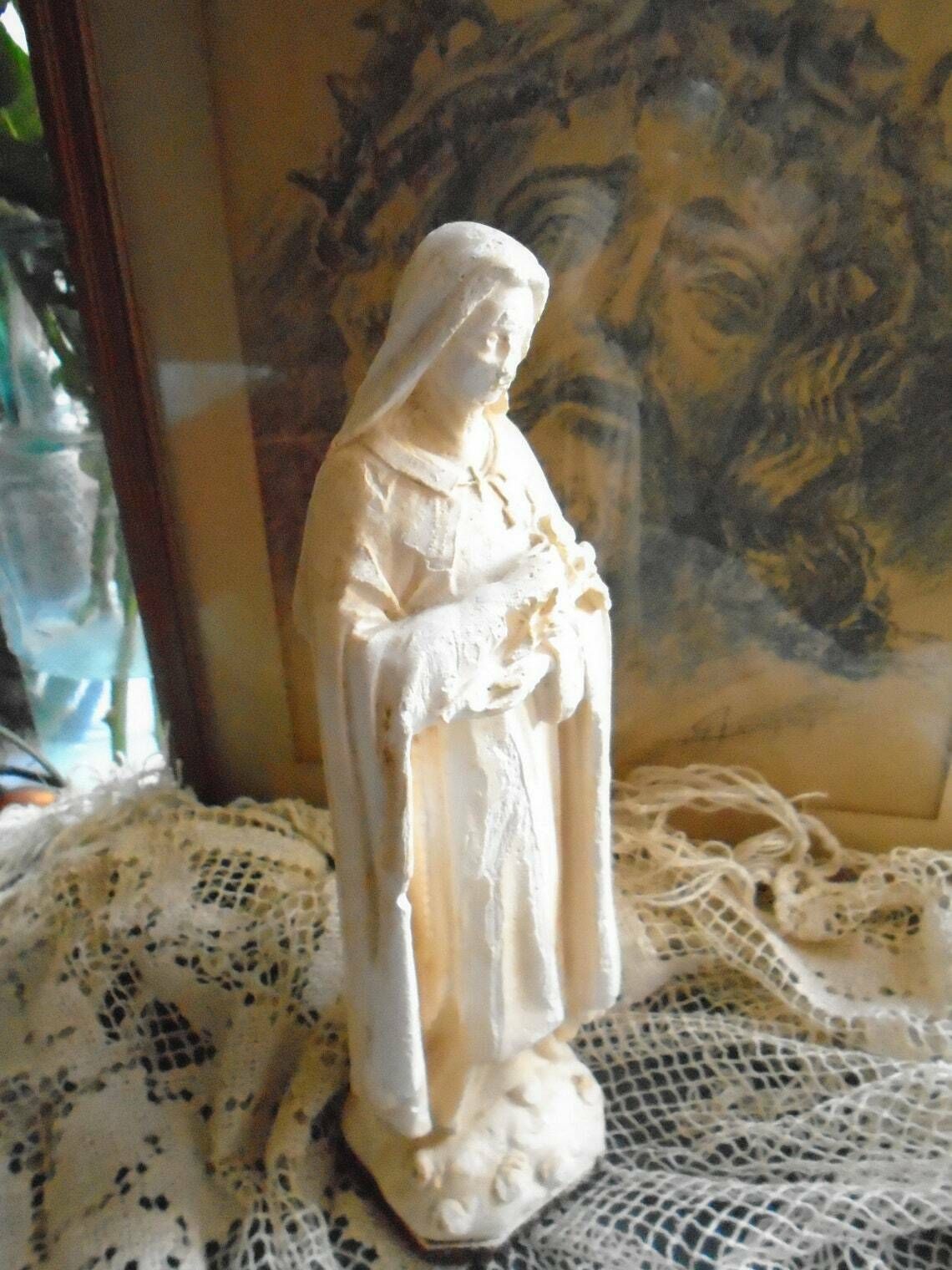 Antique French Antique French Plaster Of Paris St Therese Statue / 11" Tall Chalk Saint Therese Of Lisieux photo furniture