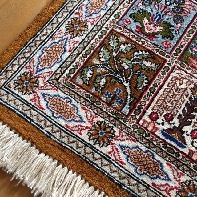 Qum Silk Rug 30 X 22 Inch / 75 X 57 Cm Fine Carpet photo Textiles