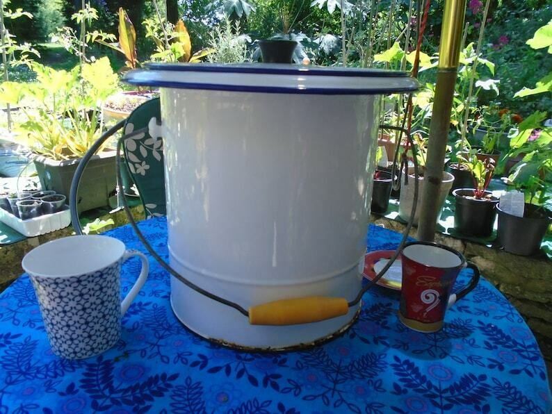 Vintage French Extra Large White Enamel Bucket  Churn With Lid 1950s Bathroom Nappy  Clothes Washing Bucket Large Milk Churn photo Home Decor