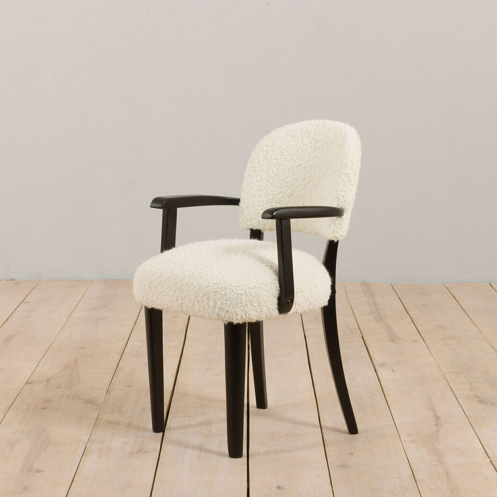 Set Of Eight Dining Paris Hotel Chairs By Thonet France 1950s photo vinterior