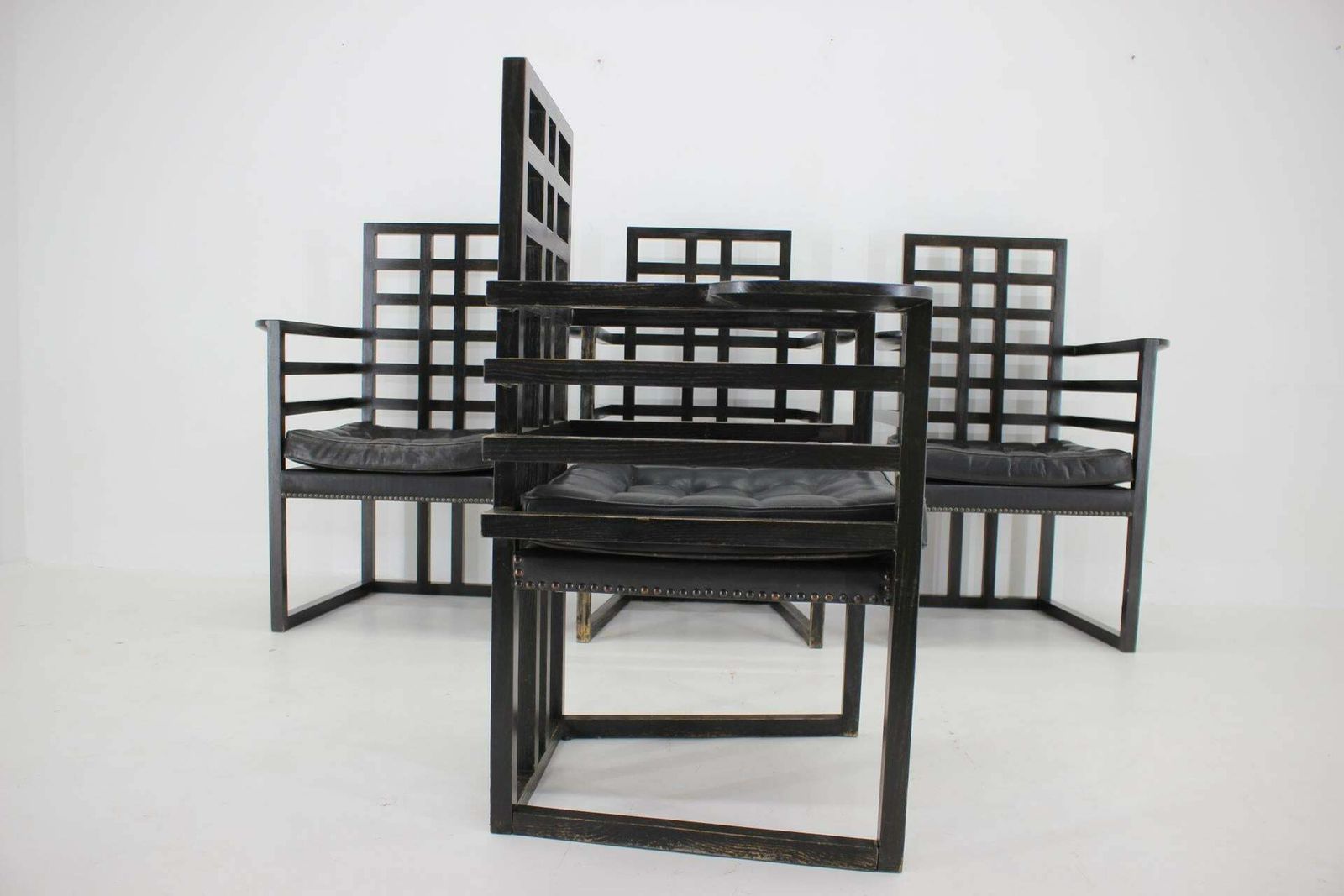 9138.0 Set Of Four Josef Hoffmann Armloffel Chairs Made By Wittmann, Austria photo