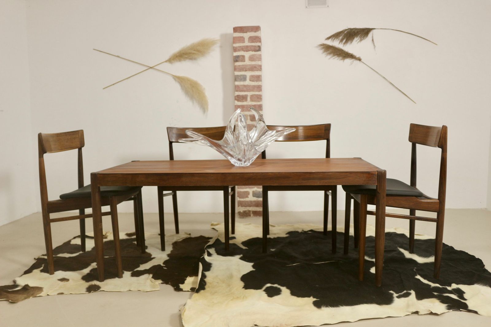 Scandinavian Teak Coffee Table Year 60 : Ref : Rosy photo vintage