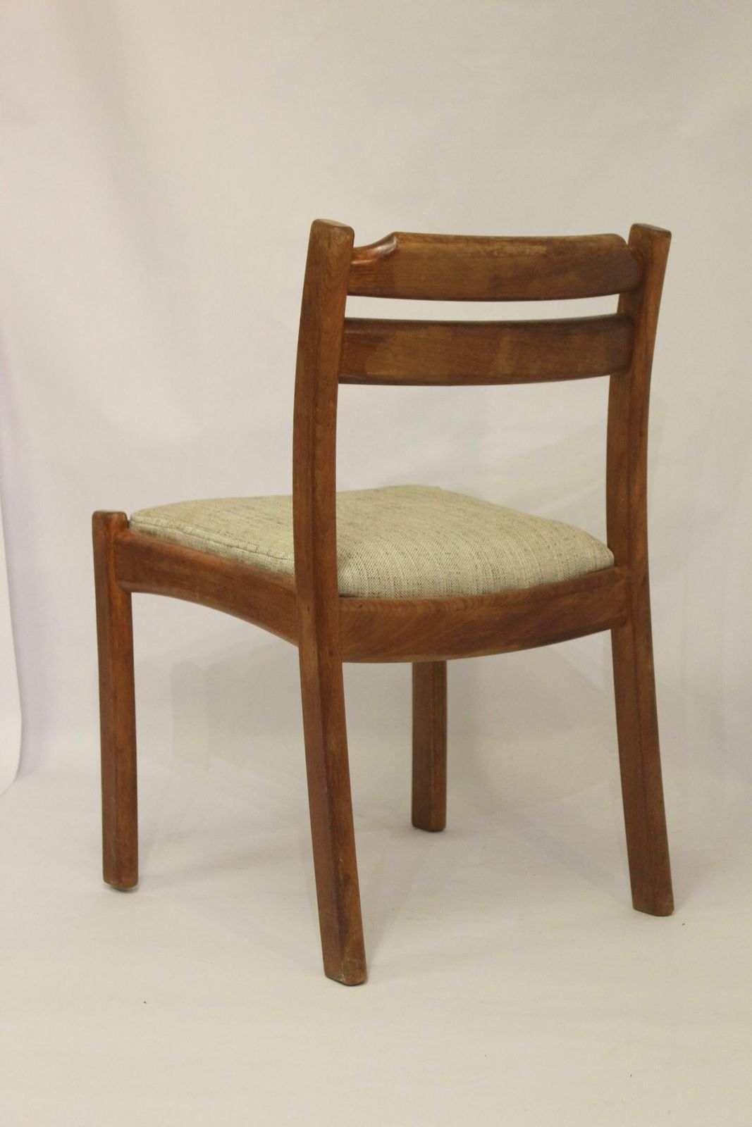 photo buy Set Of 4 Dyrlund Chairs From The 60s In Teak