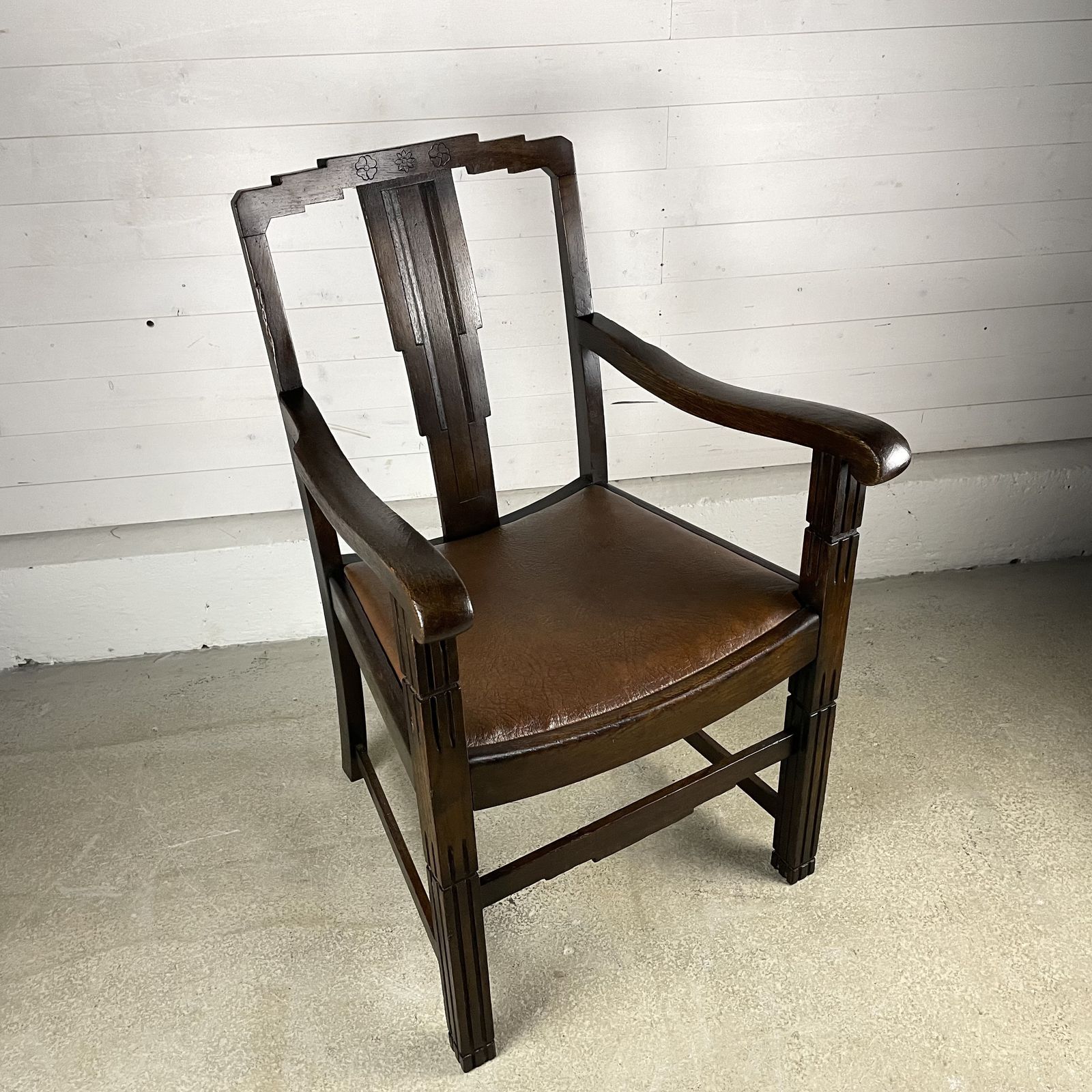 Antique 1930s Art Deco Elbow Chair photo furniture