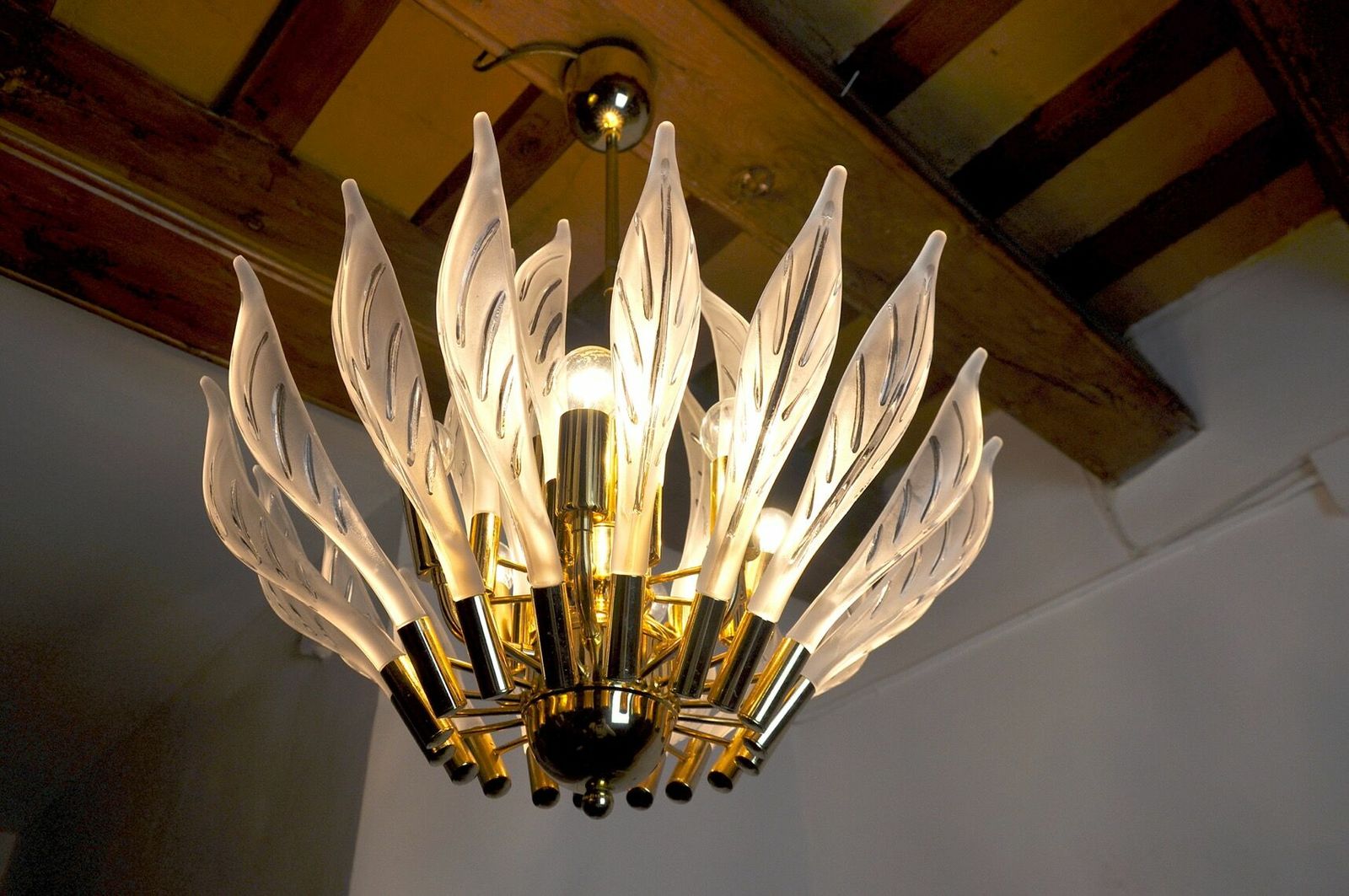 Floral Chandelier By Venini Leaves In Murano Glass Italy, 1970 photo Lighting