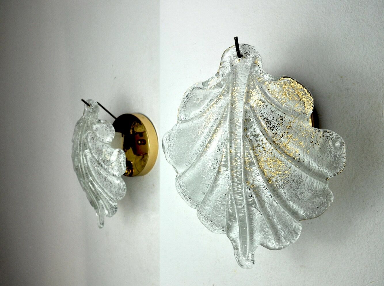 Pair Of Wall Lamps Feuille By Murano Mazzega In Frosted Glass Italy 1970 photo buy