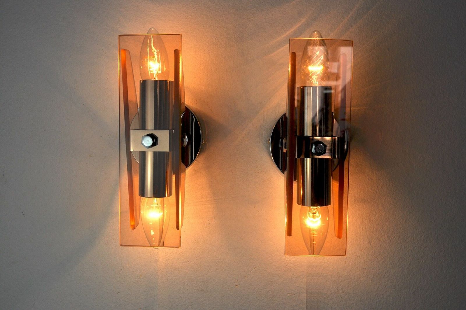 Pair Of Veca Sconces In Pink Murano Glass Italy 1970 photo vintage