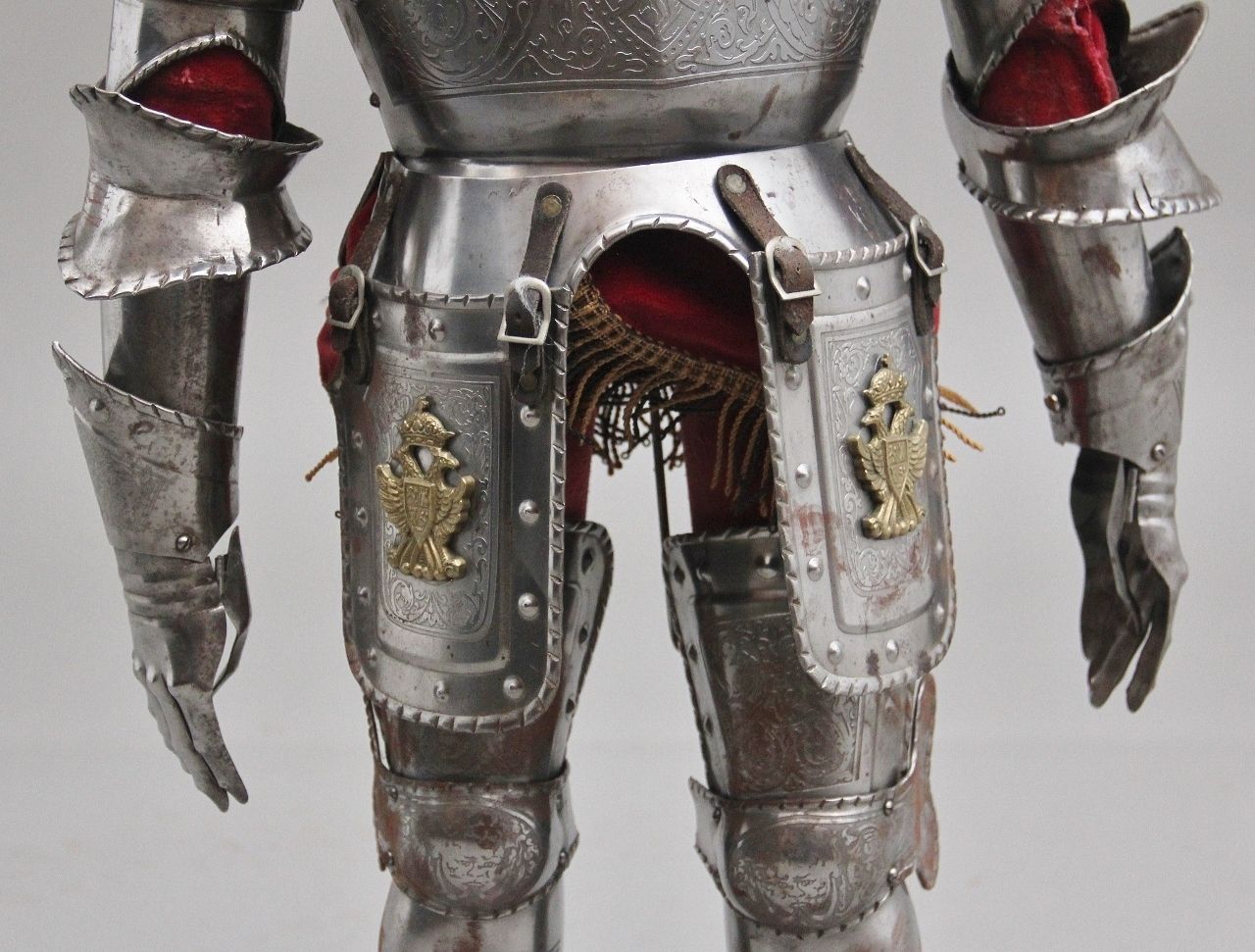 Art An Impressive Early 20th Miniature Suit Of Armour photo