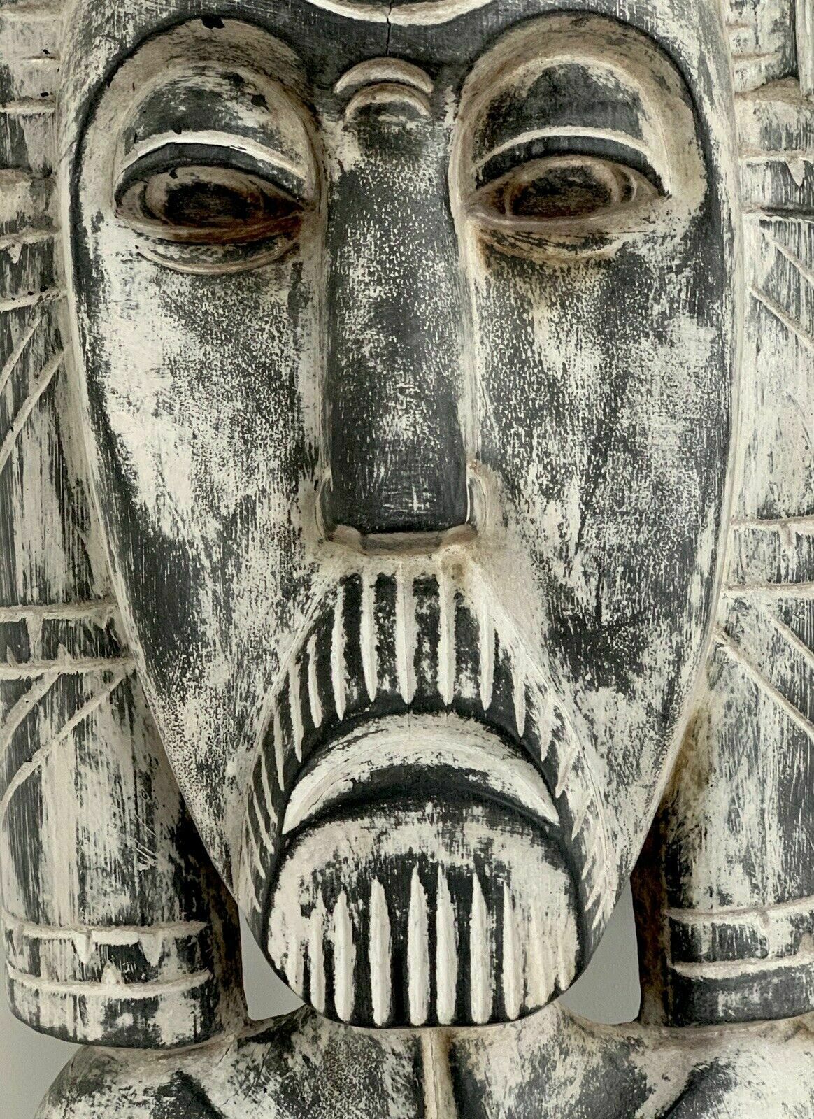 Very Large Vintage African Tribal Totem Carving Solid Heavy Beautifully Carved photo vintage