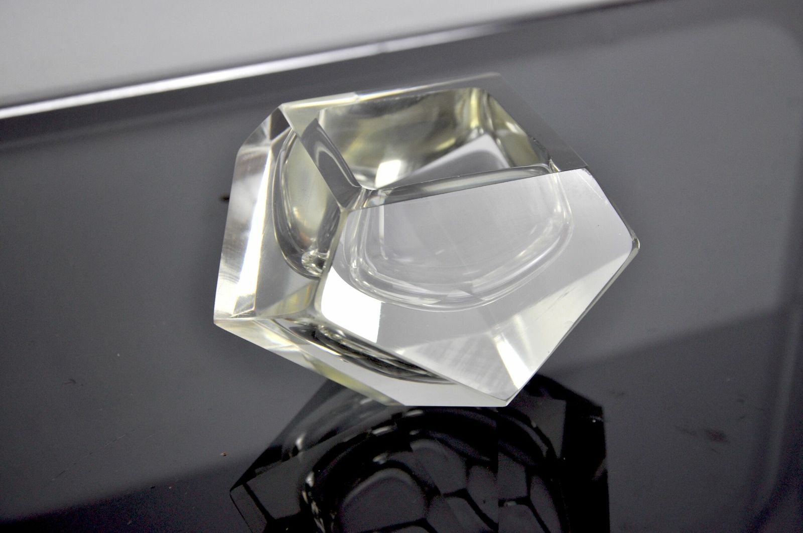 Ashtray By Flavio Poli For Seguso, Sommerso Glass, Murano, Italy, 1960 photo vinterior