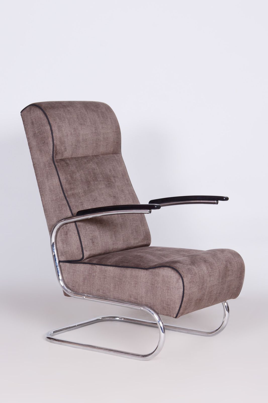 Bauhaus Armchair By Mücke Melder, Restored, New Upholstery, High Quality Fabric, Czechia, 1930s
