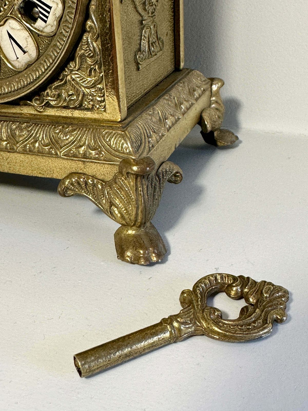 Beautiful Antique Brass Ormolu Franz Hermle & Sohn Repeating Mantel Clock Circa Early 1900’s photo Home Decor
