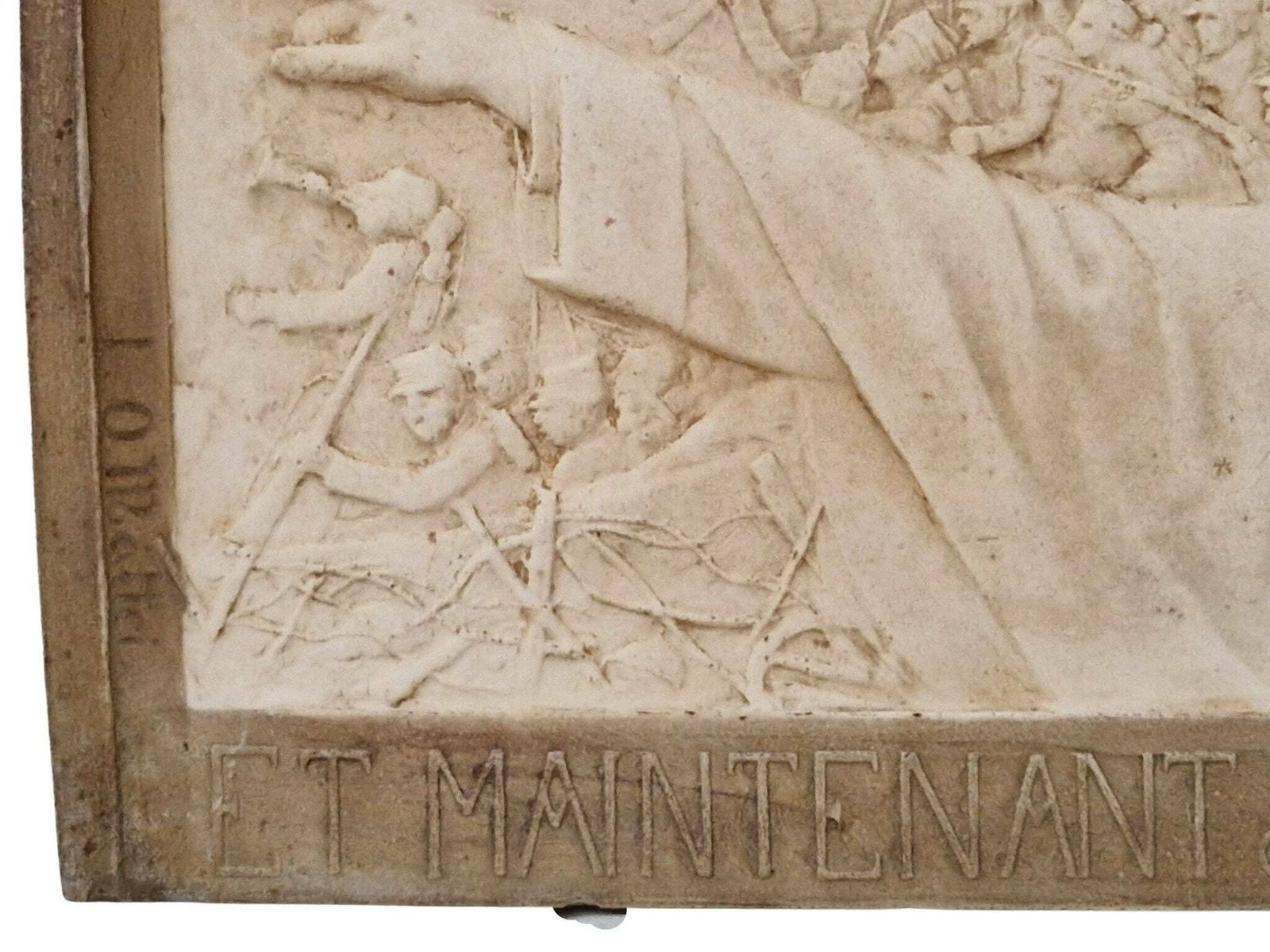 Ww1 French Militaria Chalkware Wall Hanging Plaque With Marshall Joffre Portrait By Louis Octave Mattei, Souvenir Of Battle Of The Marne photo vintage