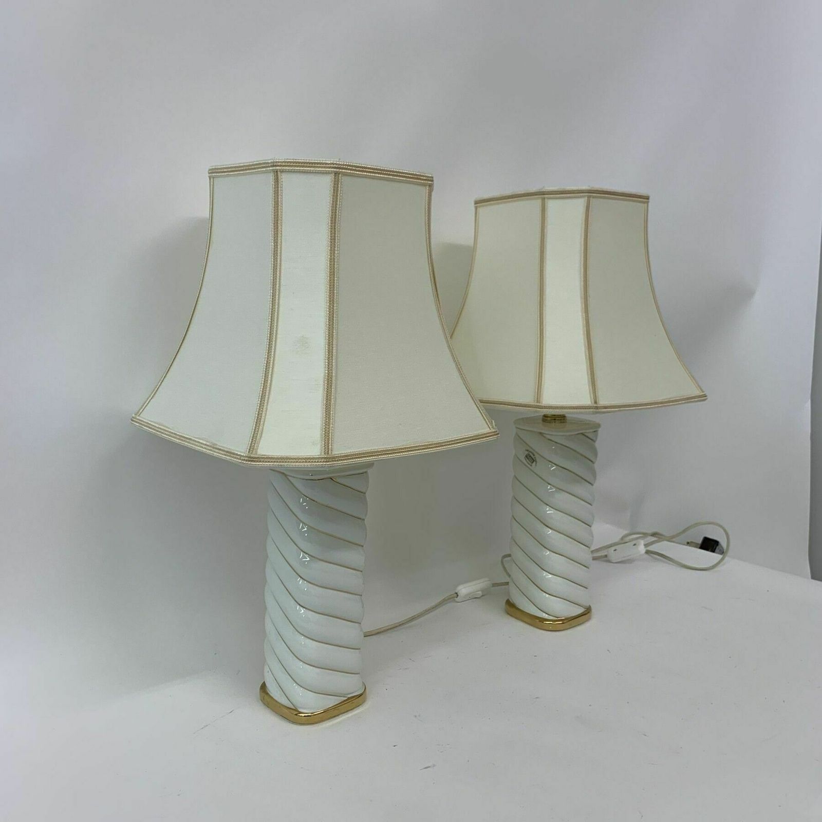 Set Of 2 Ceramic Swirl Table Lamps Italy , 1970’s photo vinterior