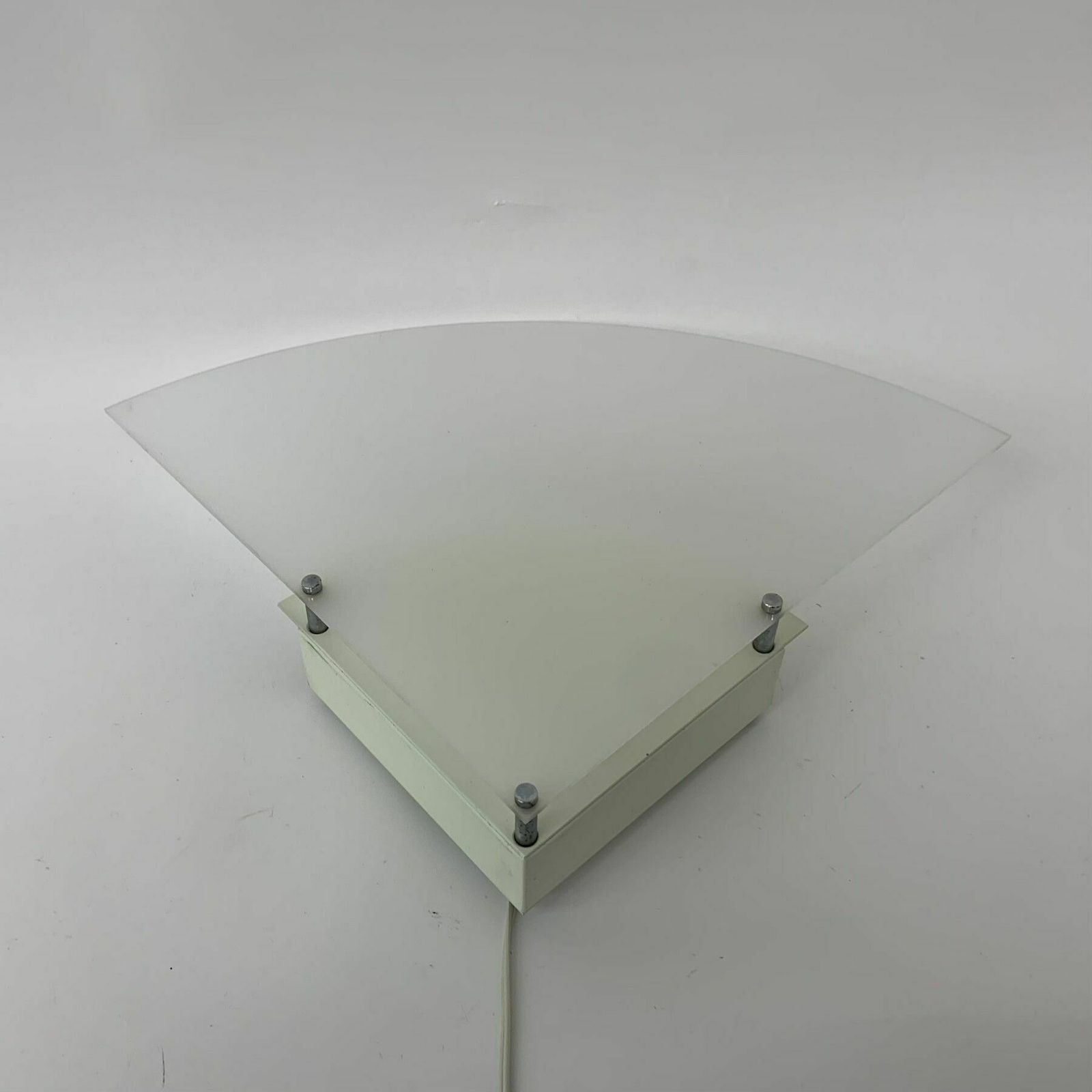 Postmodern Minimalistisch Wandmeubel / Tafel, Jaren 1980 photo 301.0