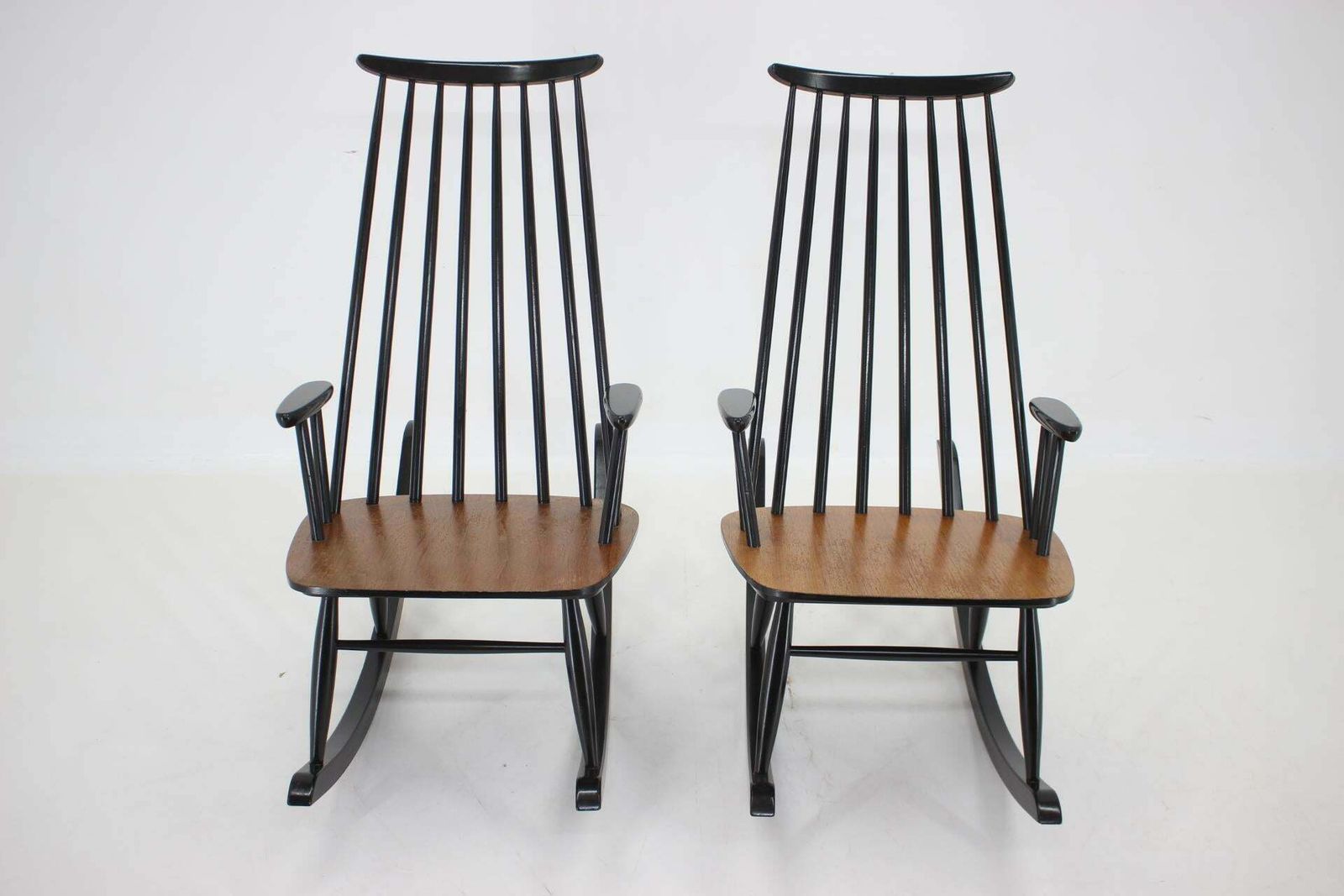 1960s Pair Of Varjonen Puunjalostus Beech Rocking Chair, Finland photo 1485.0