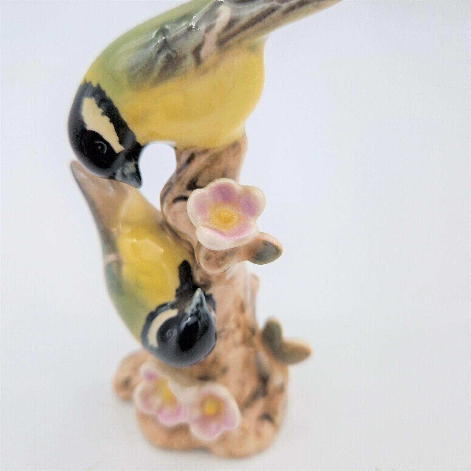 Porcelain Figurine "Titmouse" By Göbel. 1970   1975 photo Home Decor