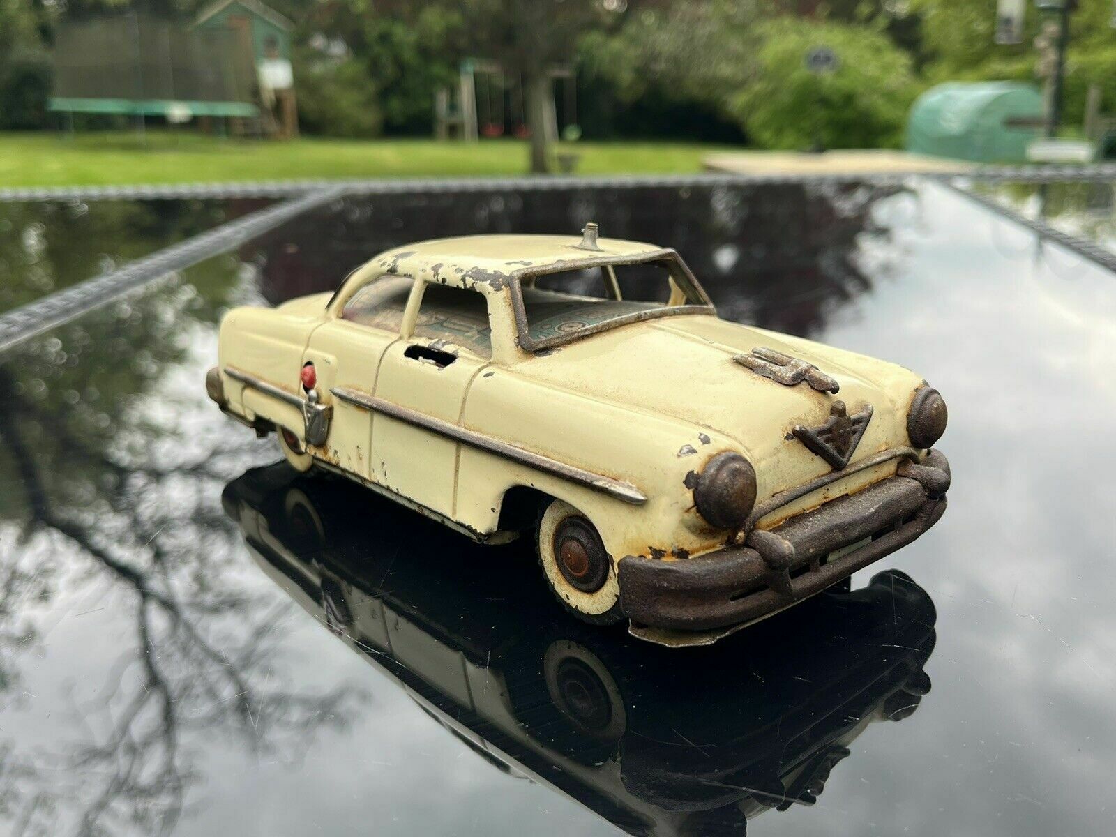 Tin Plate Battery Toy Car, Circa 1960 photo 120.0