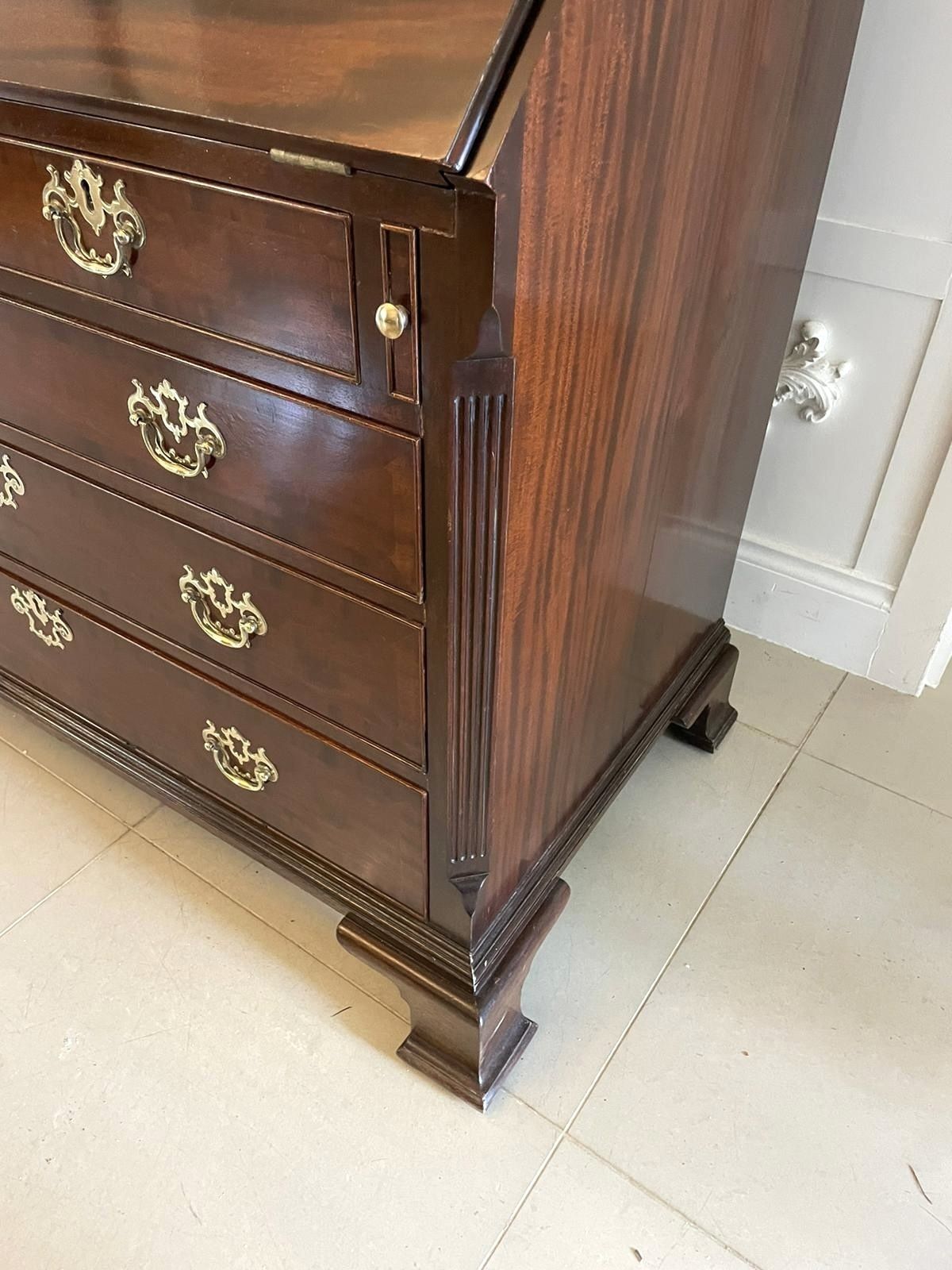 Outstanding Quality Antique Chippendale Style Mahogany Bookcase photo vintage