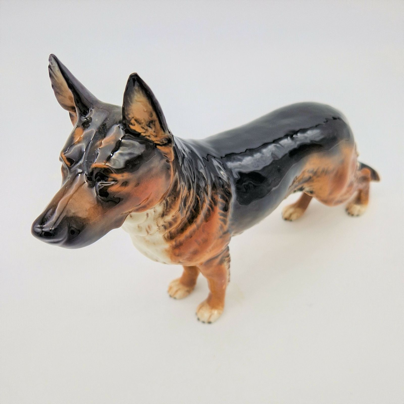Porcelain Figurine " German Shepherd" From Frobik By Göbel. 1970   1975 photo 400.0