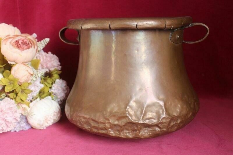 Heavy Vintage Quality French Hammered Copper Pot/Cauldron Planter 19th Century