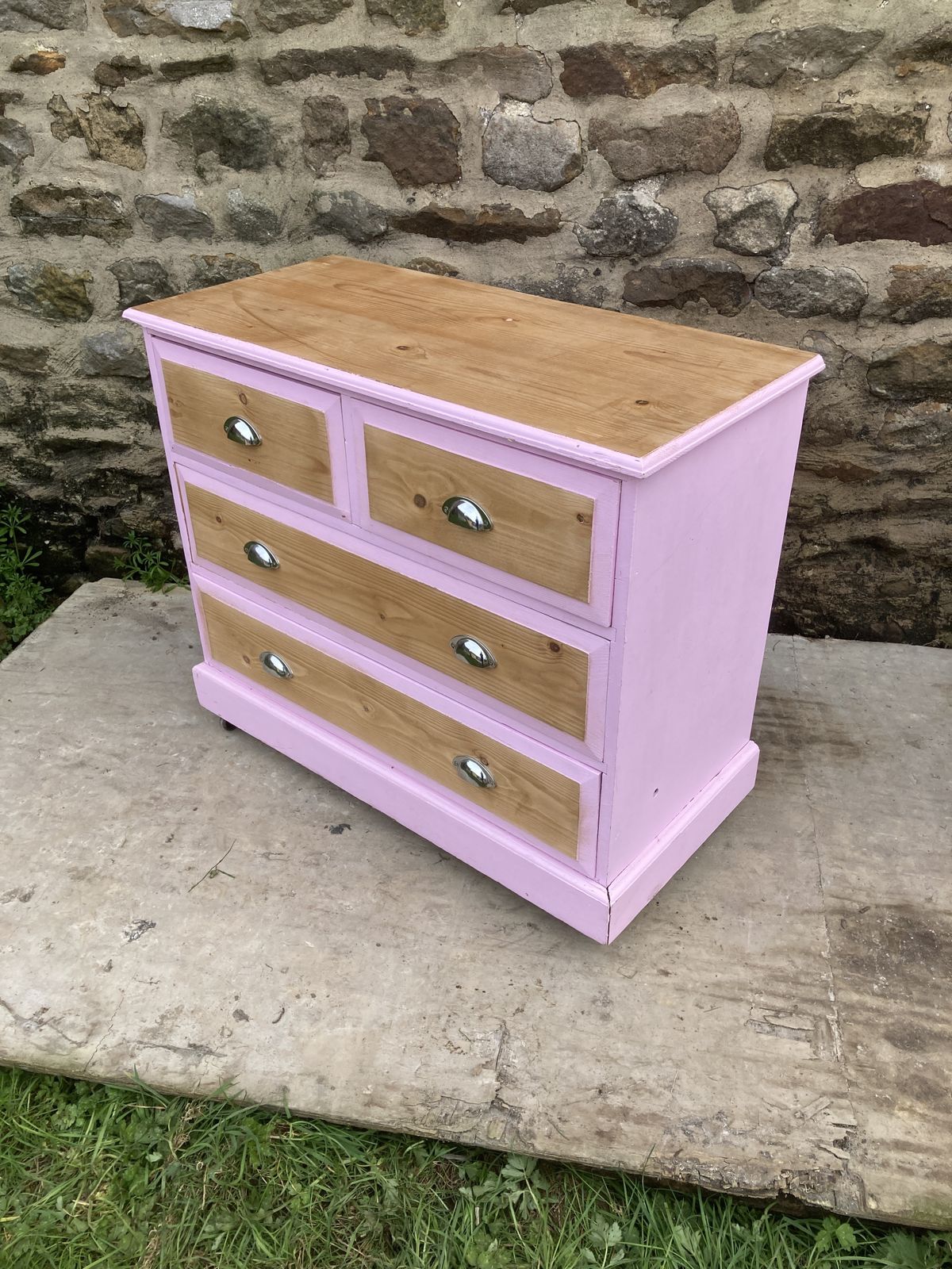 photo furniture Pine Pink Painted Chest Of Drawers
