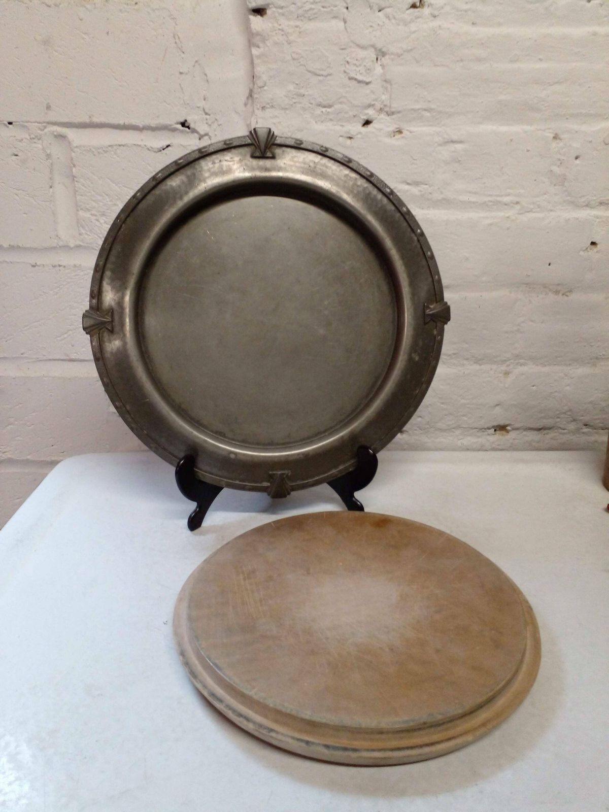 Lovely Vintage Wooden Bread / Cheese Board On Pewter Plate
