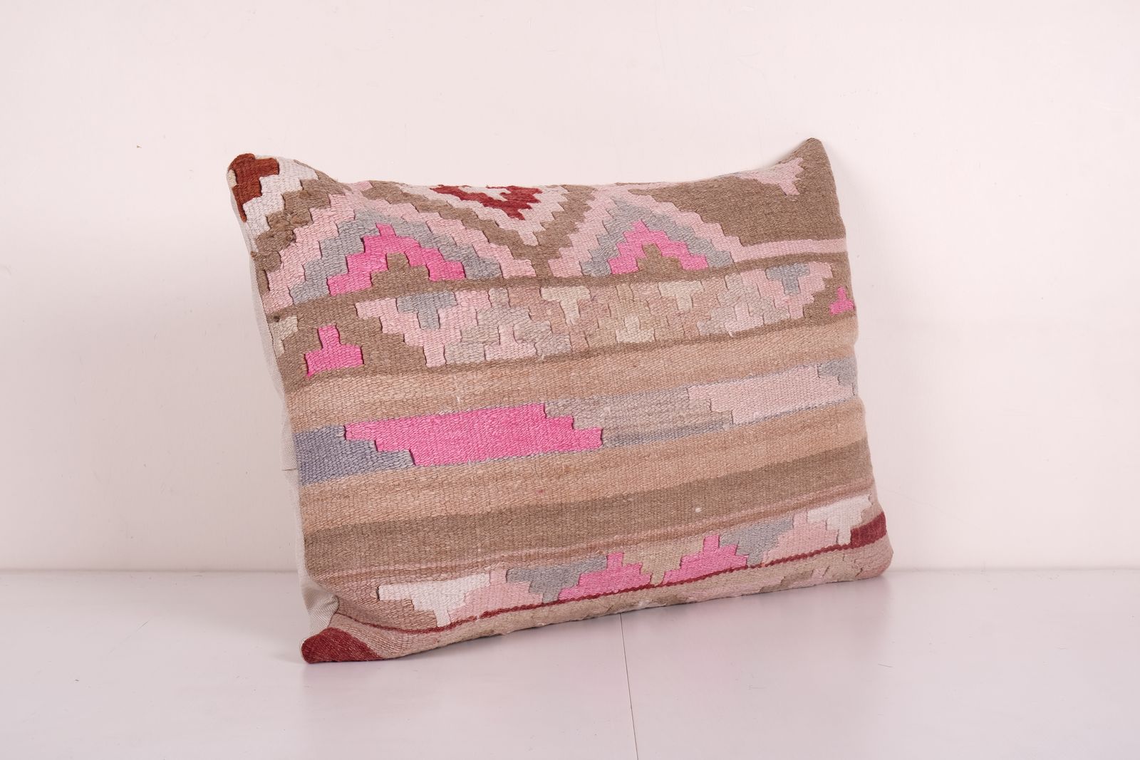 Queen Boho Woven Pink Bedding Kilim Pillow Cover, King Long , Farmhouse Bed Decor 20'' X 28'' photo for sale
